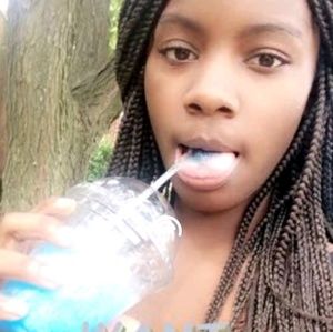 Meet your Posher, Paula